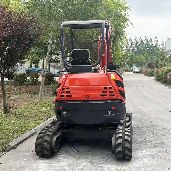 Trackhoe Excavator